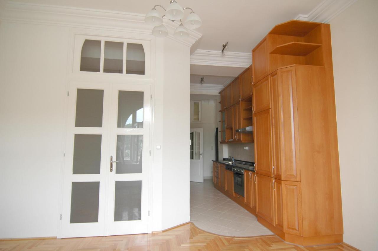 Danube View Apartment บูดาเปสต์ ภายนอก รูปภาพ