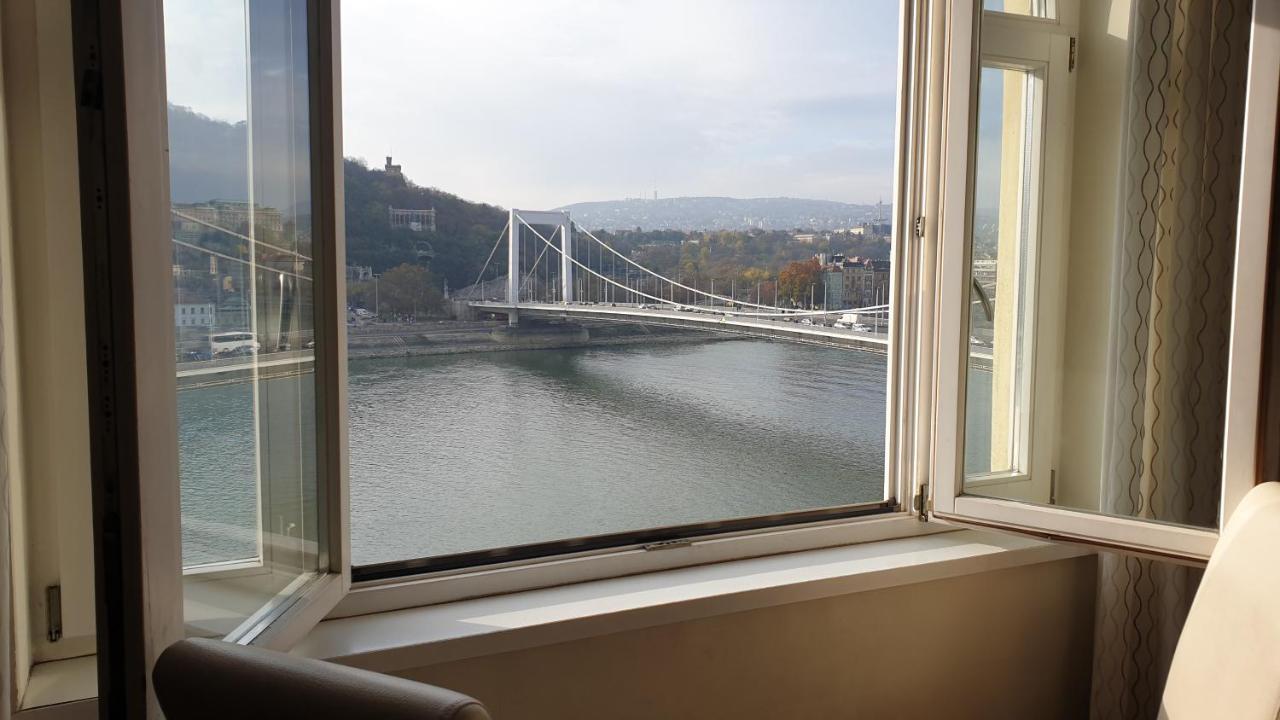 Danube View Apartment บูดาเปสต์ ภายนอก รูปภาพ